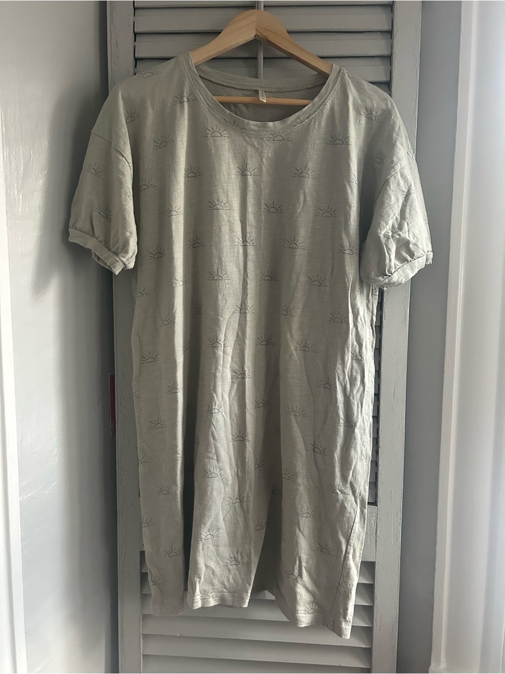Rylee + Cru Light Gray Short Sleeve Tshirt dress